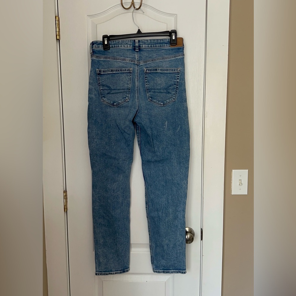 American Eagle Ripped Mom Jeans - Picture 2 of 6